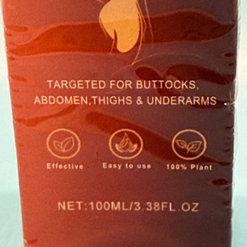 MAGIC Luxury Body Oil — Red Moisturizing & Firming Oil - Picture 4 of 4